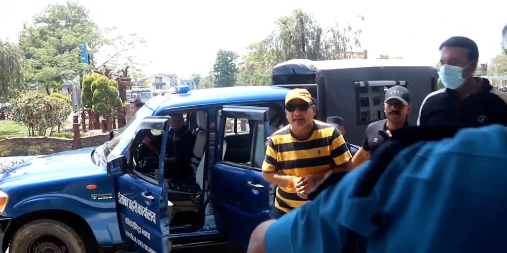 दुर्गा प्रसाई फेरि प्रहरीकाे नियन्त्रणमा