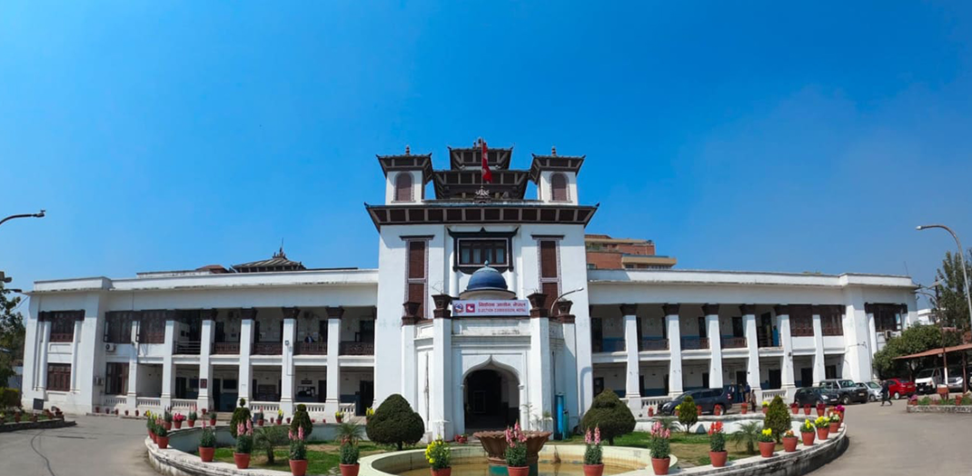 चुनावमा तीन दिन बिदा दिन सरकारलाई सिफारिस