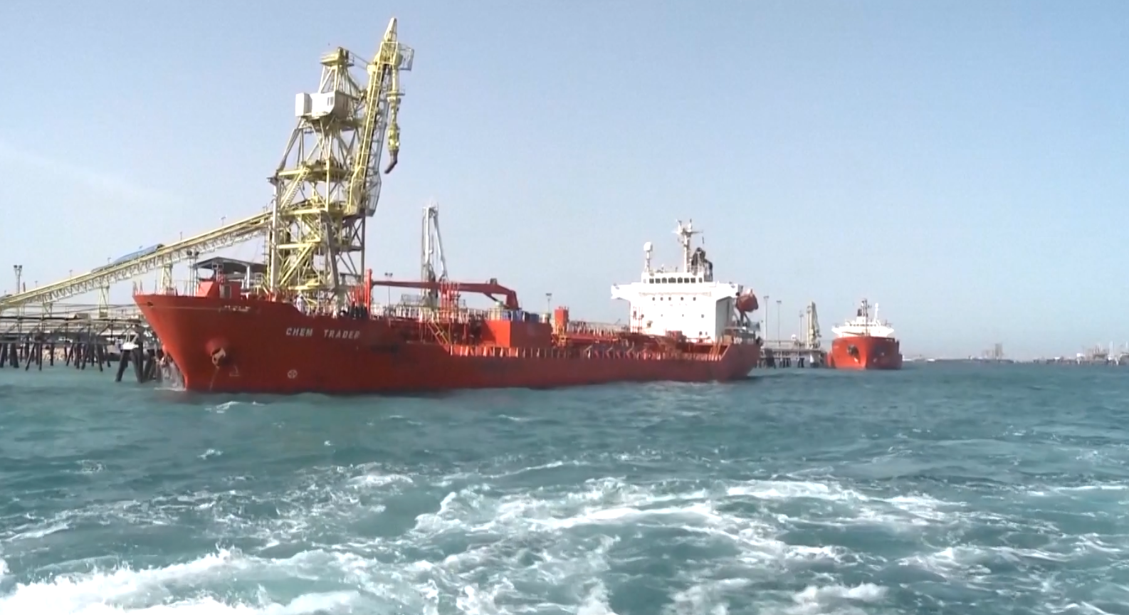 इरानविरुद्ध गठबन्धन गर्दै ट्रम्प